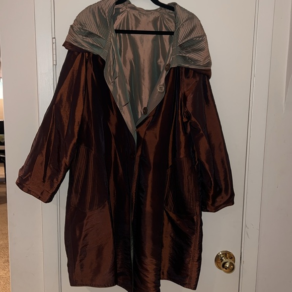 Women’s Reversible Brown Tan Rain Coat Jacket - Picture 10 of 10